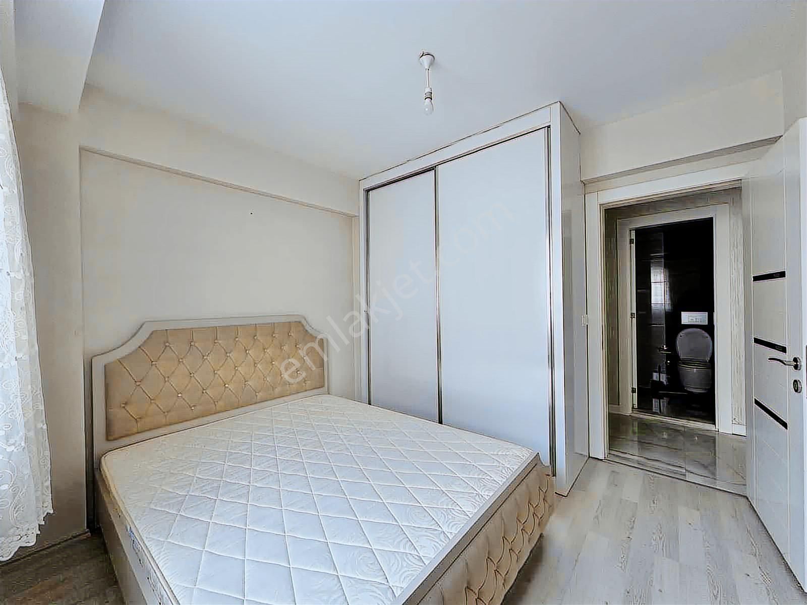 Zeytinköy'de Arakat 2+1 Eşyalı Daire - Görsel 2