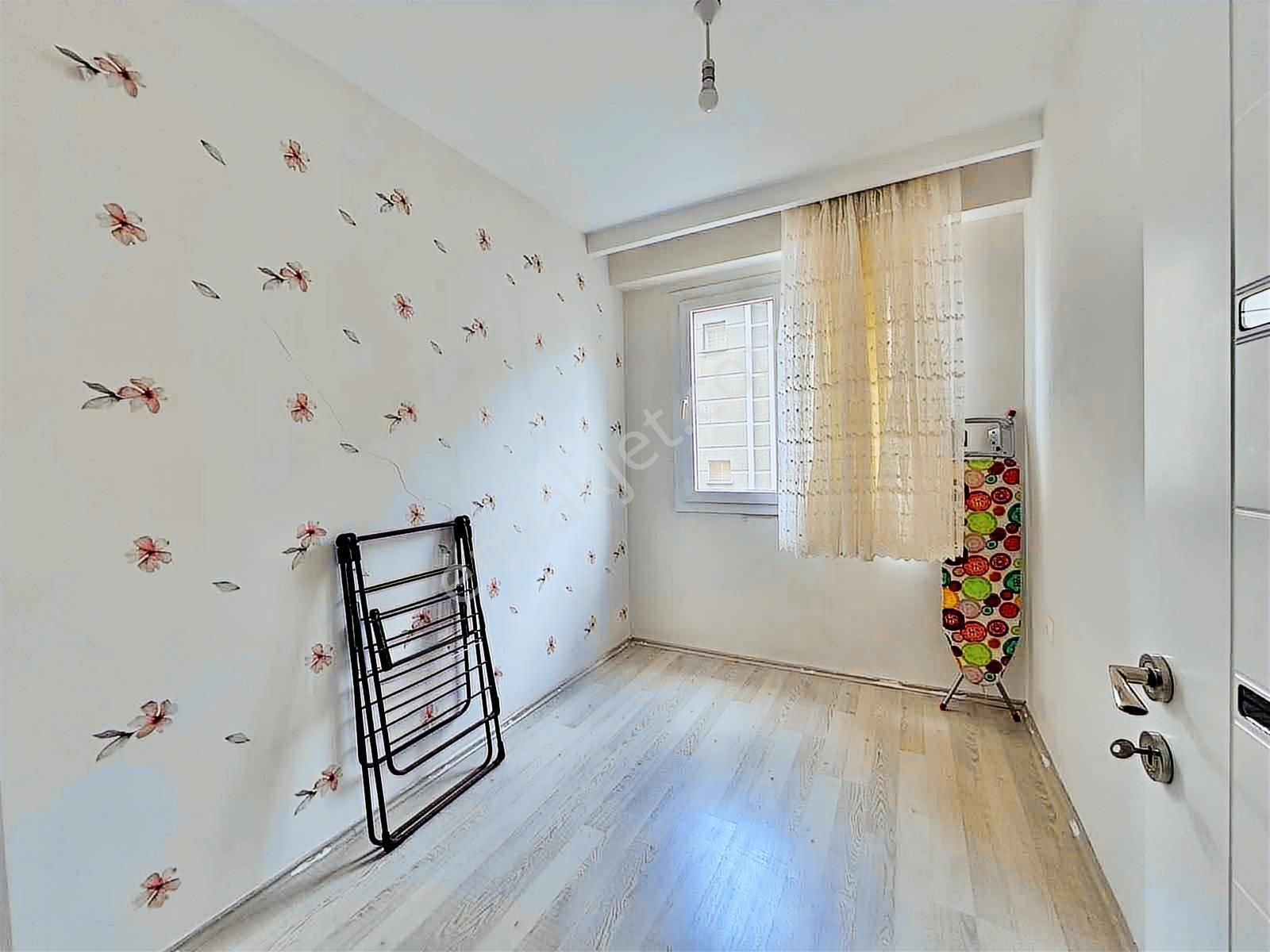 Zeytinköy'de Arakat 2+1 Eşyalı Daire - Görsel 30
