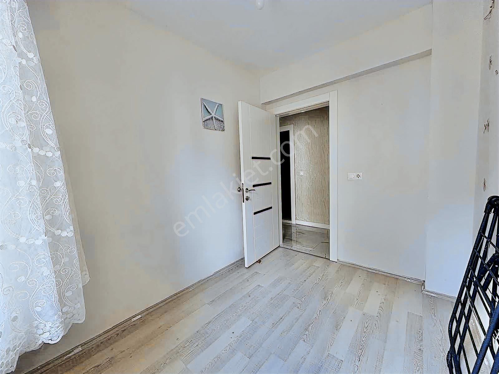 Zeytinköy'de Arakat 2+1 Eşyalı Daire - Görsel 22