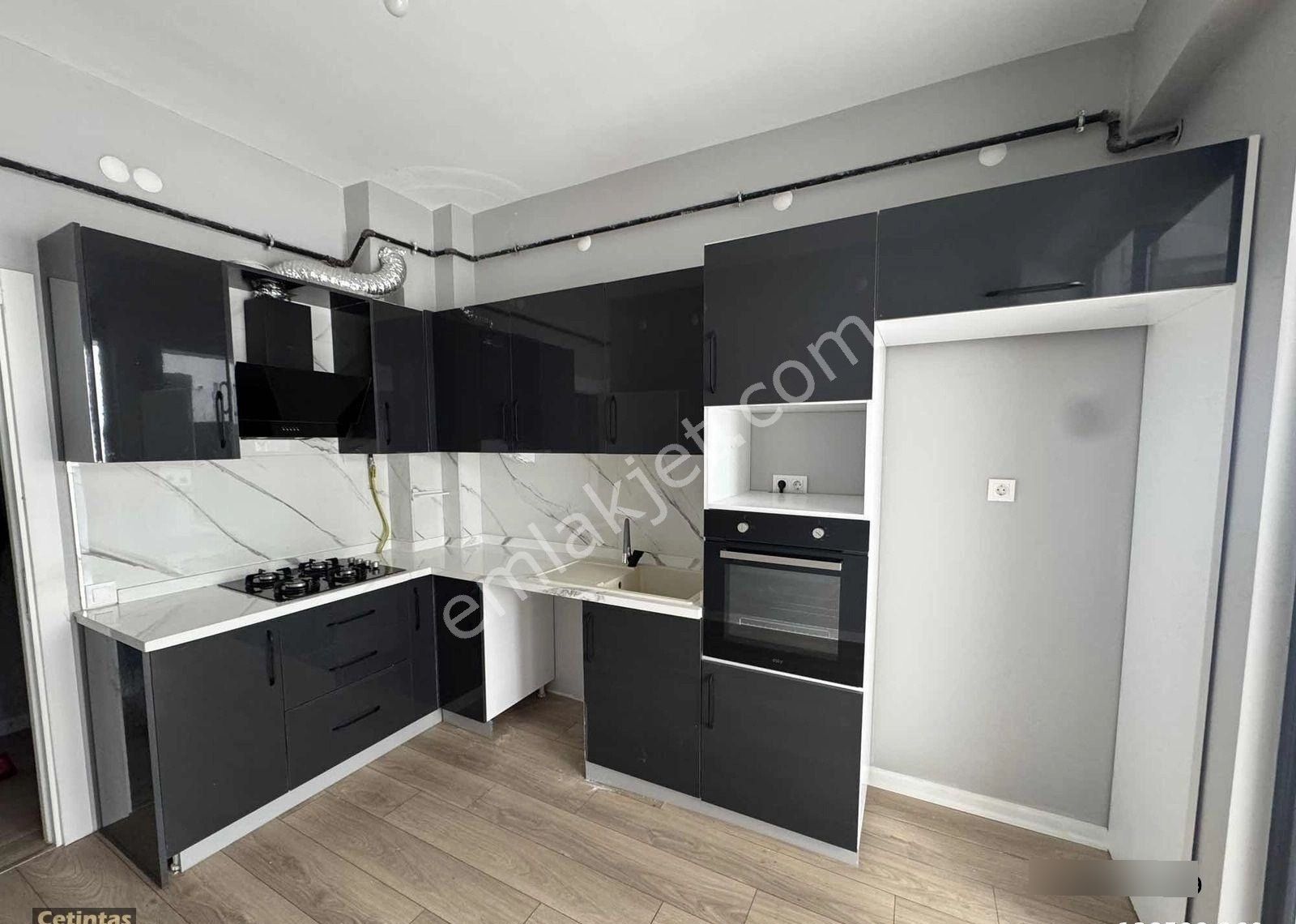 Ömür Mahallesi Masalpark Sitesinde Kiralık 2+1 Lüks Daire - Görsel 4