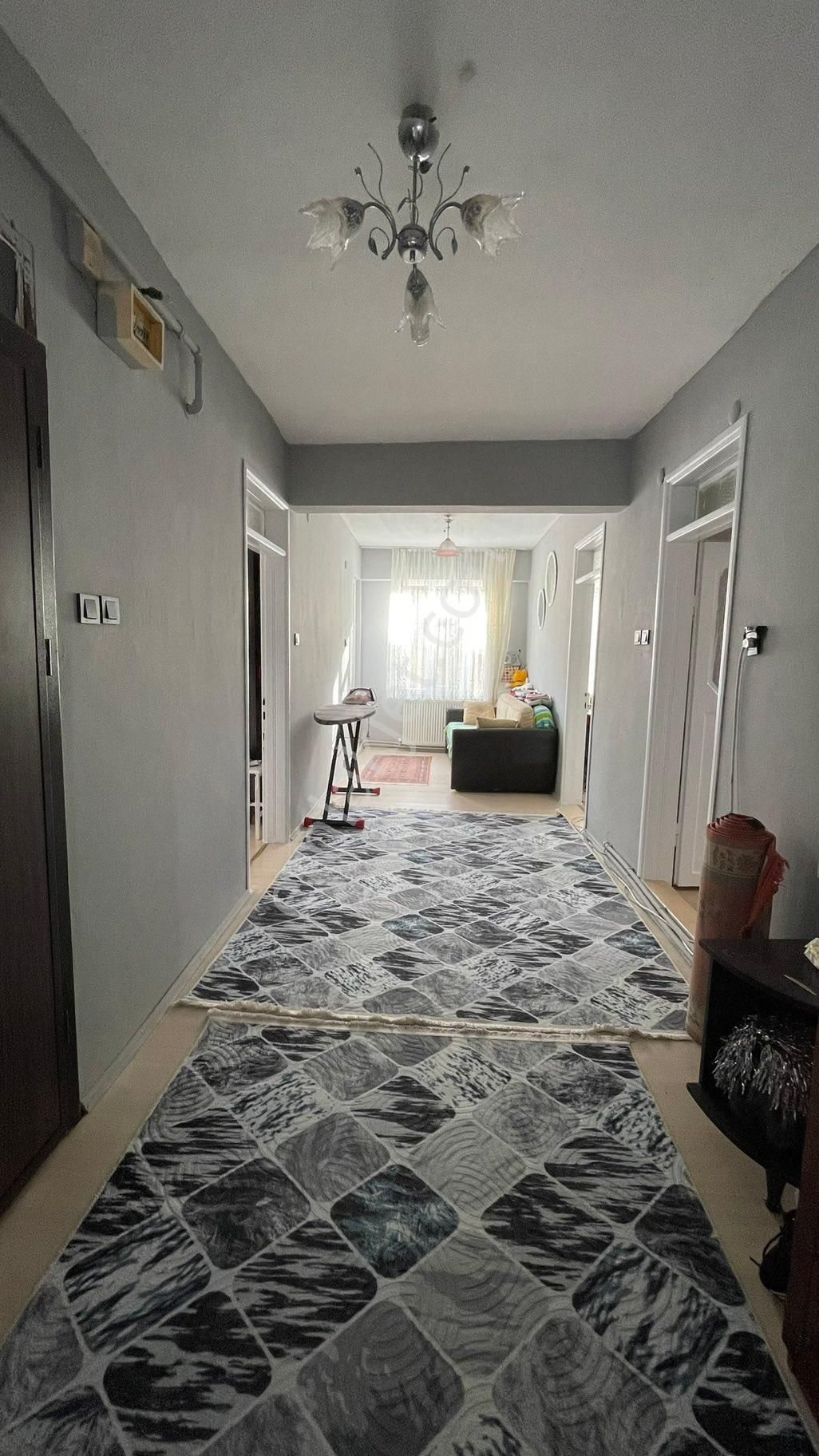 Unkapanı Mahallesı’nde Denız Manzaralı Satılık 3 + 1 Daıre - Görsel 3