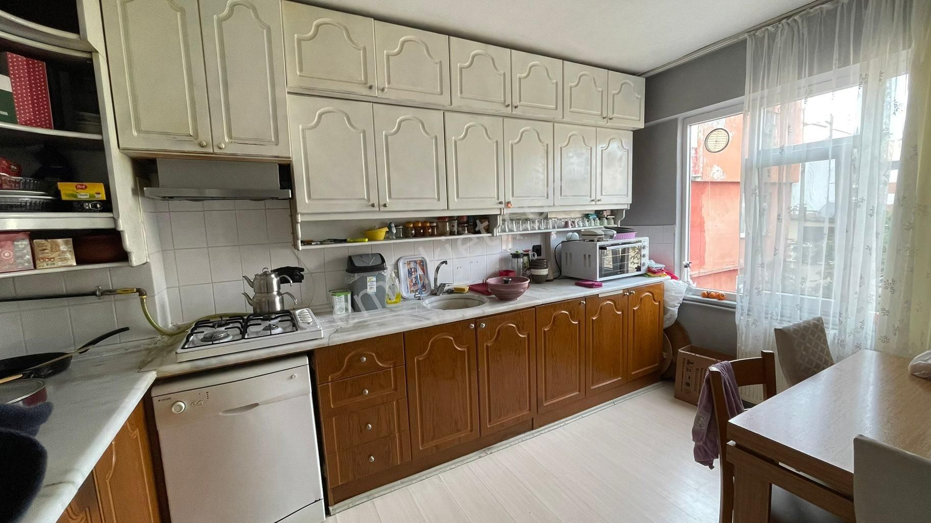 Unkapanı Mahallesı’nde Denız Manzaralı Satılık 3 + 1 Daıre - Görsel 19