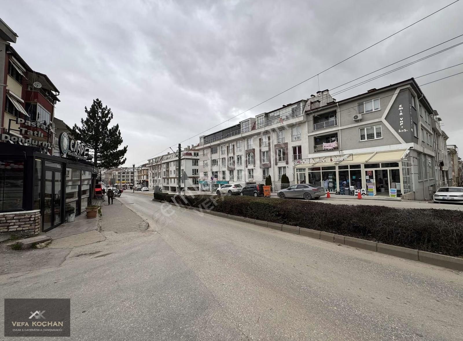 Büyükdere'de Vefa'dan Asansörlü Özel Teraslı 2+1 Dublex Daire - Görsel 27
