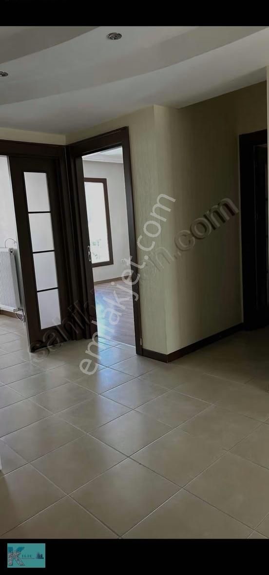 Site İçerisinde Kiralık 3+1 - Görsel 26
