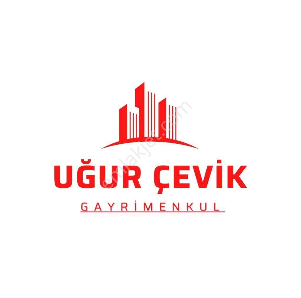 Uğur Çevik'ten Satılık 3+2 Bölünmüş Üstdubleks 150m2 İskanlı