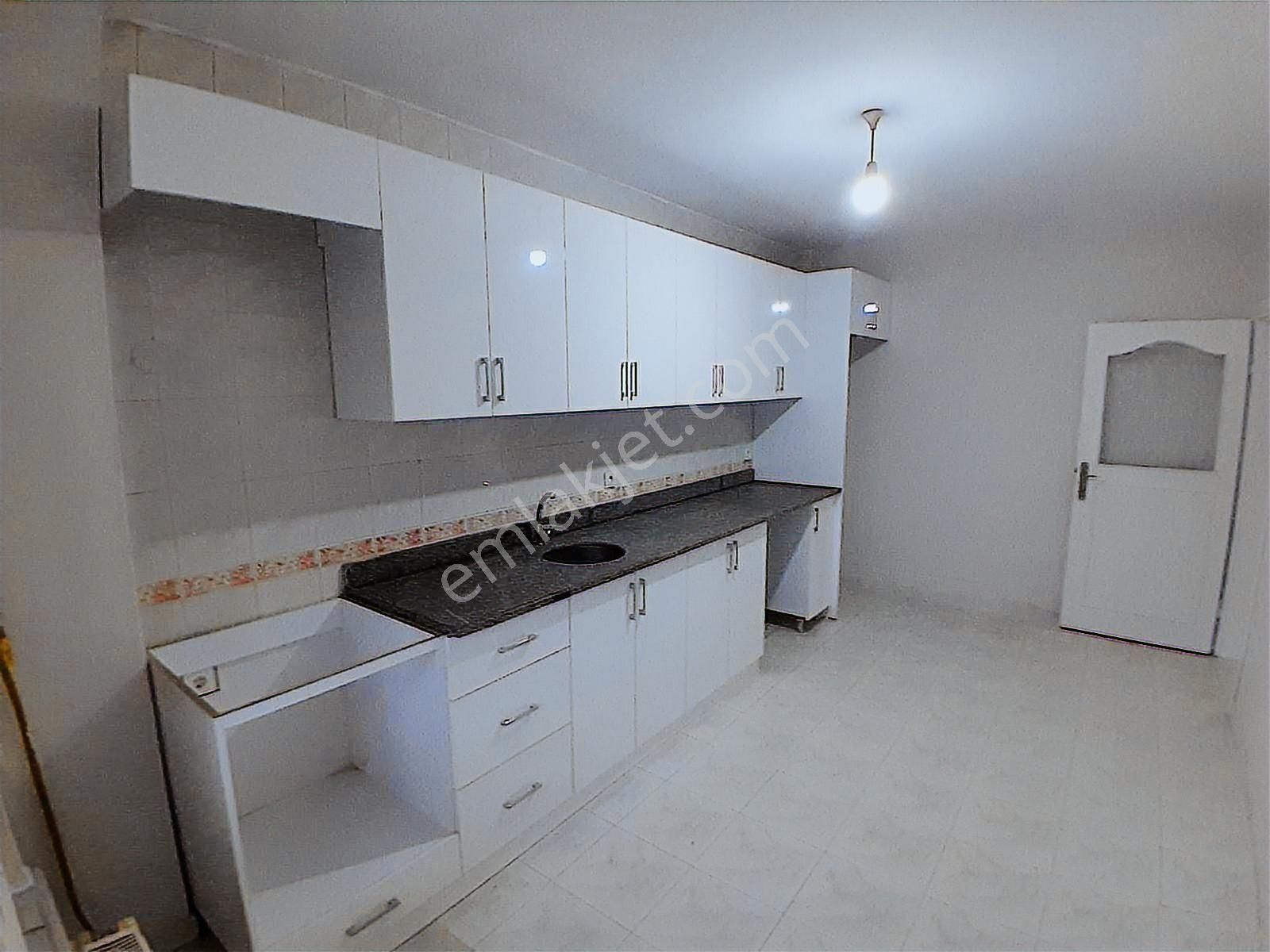 Sancaktepe Kiralık 3+1 140m² 1.kat - Görsel 10