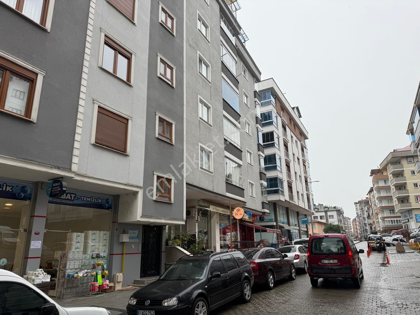 Abdi Bostan Gayrimenkulden Akçaabat Merkezde Satılık Dükkan - Görsel 10