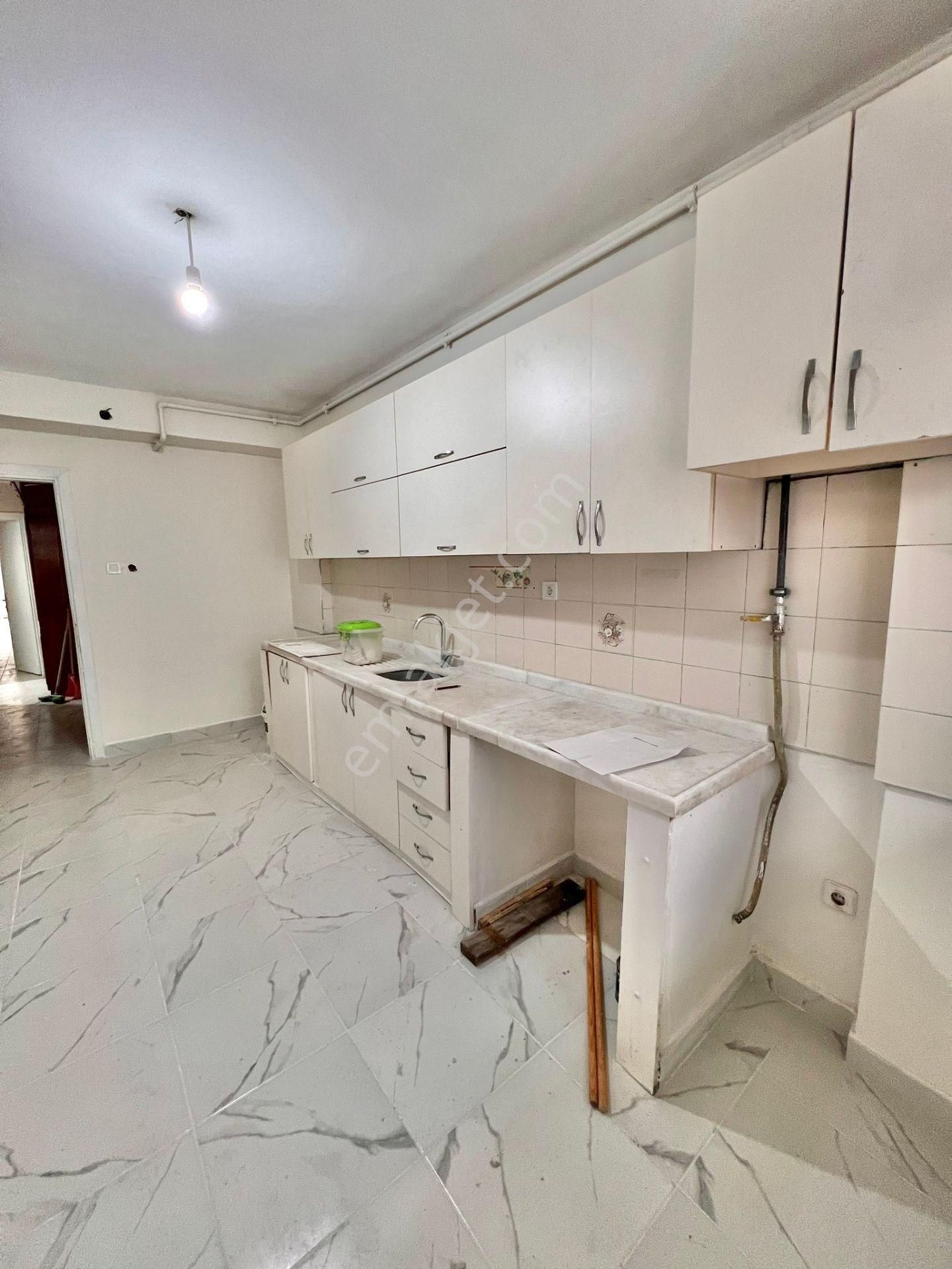 Akşenden Fatih Çapada 1.kat 3+1 150m² Otoparklı Kiralık Daire - Görsel 9