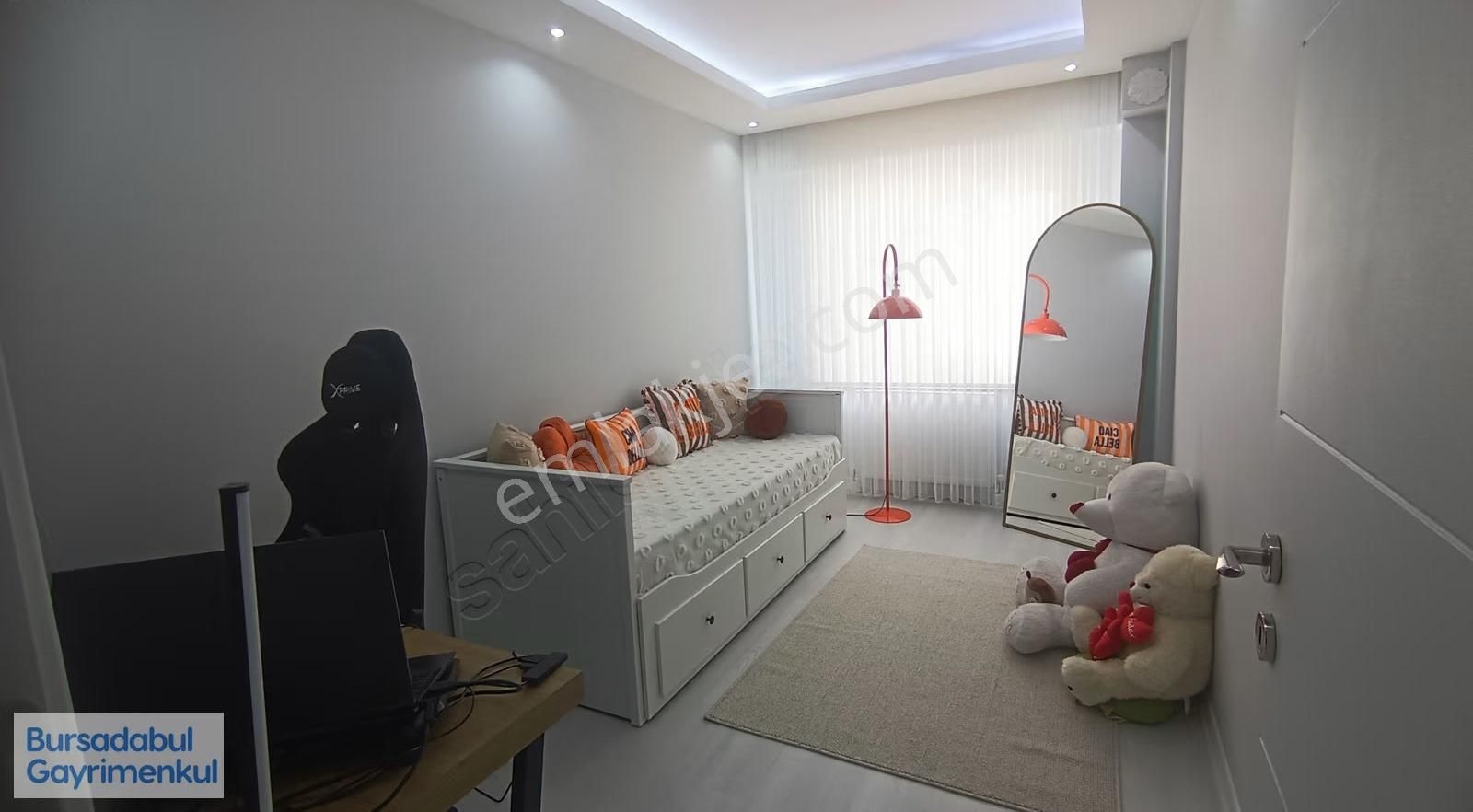 Bursadabul'dan Barış Mah. İçi Özenle Yapılmış 3+1 Arakat Daire - Görsel 19