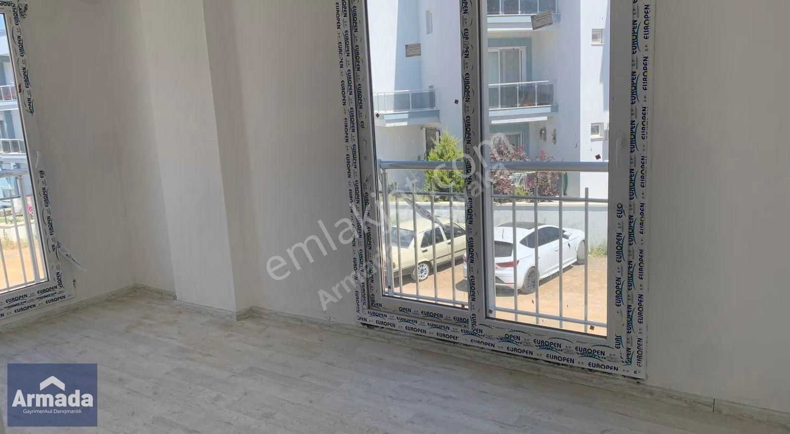 Yenifoça Narezenevleri Bölgesinde Merkeze Yakın Sıfır Satılık2+1 - Görsel 4