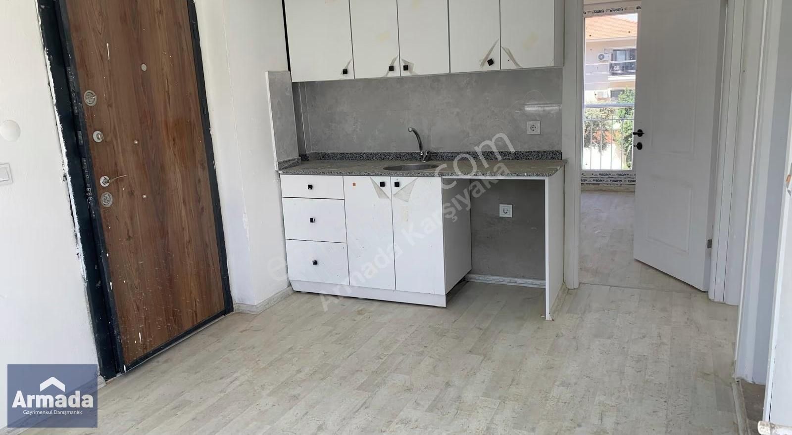 Yenifoça Narezenevleri Bölgesinde Merkeze Yakın Sıfır Satılık2+1 - Görsel 3