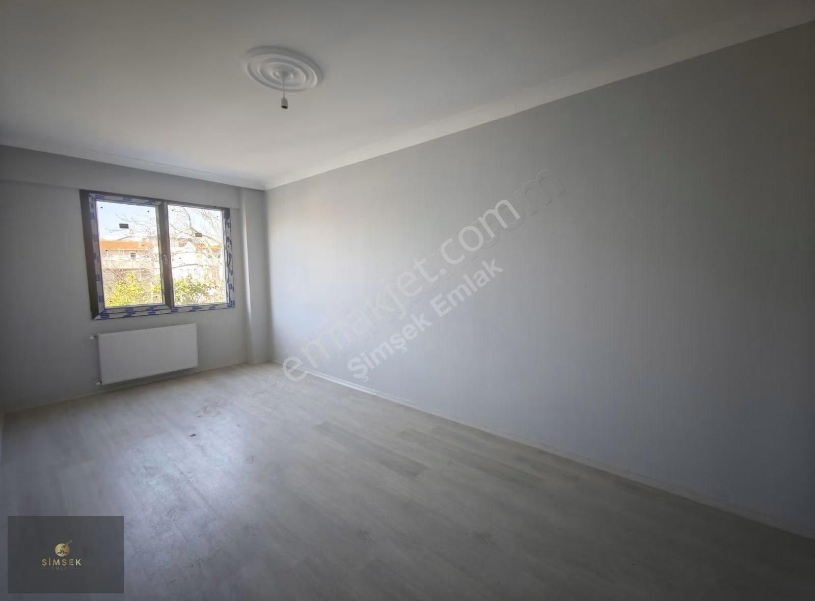Şimşekten 2+1 Geniş Kapalı Mutfak Daire - Görsel 27