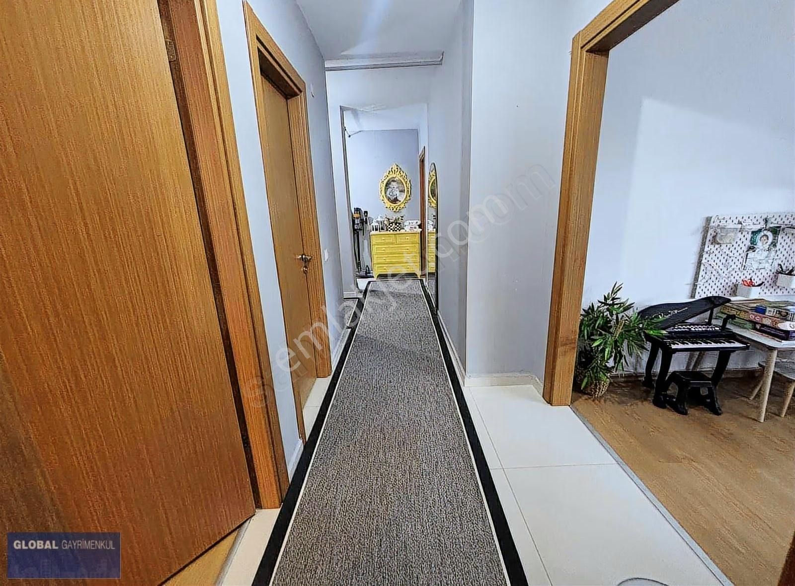 Global'den,havuzlu Elit Sitede,bahçe Kullanımlı,villa Tadında - Görsel 13