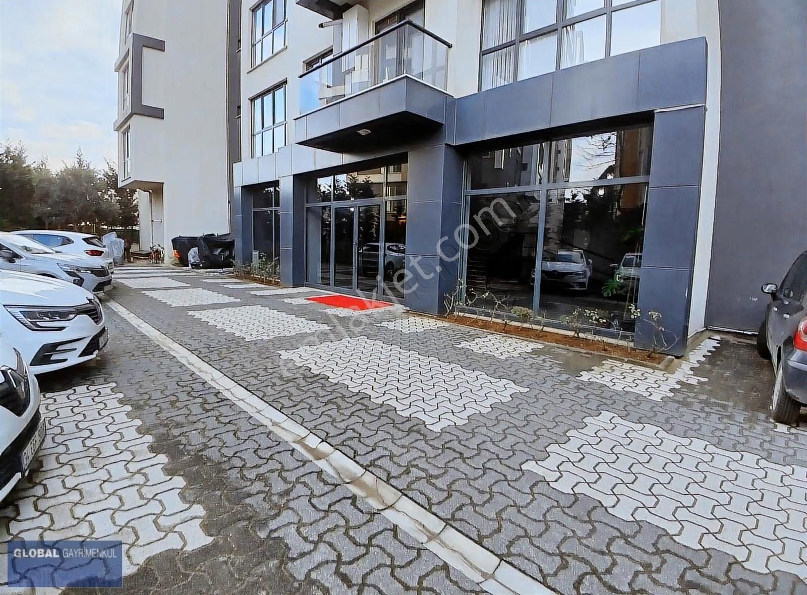 Global'den,assun Royal'de İki Banyolu, Geniş Ara Kat 2+1 Daire - Görsel 5