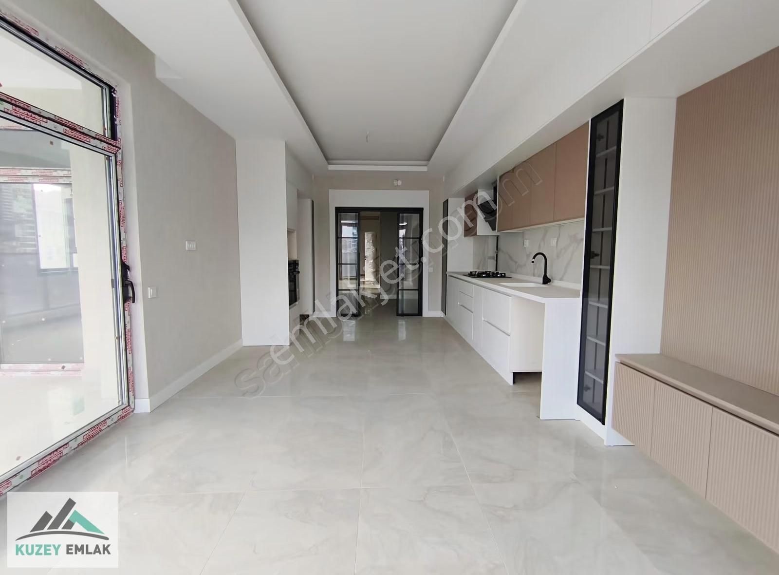 Güneşevlerin En Güzel Lokasyonunda Park Manzaralı Süper Lüks 4+1 - Görsel 5