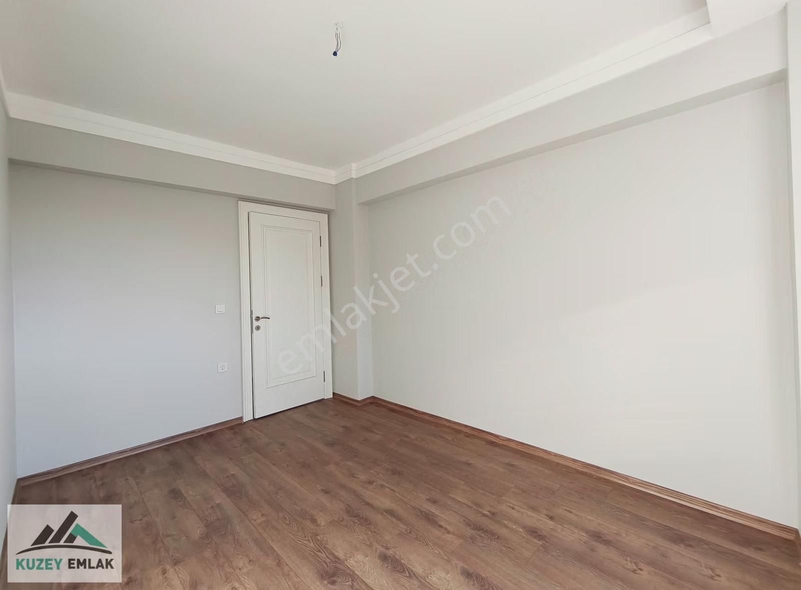 Kuzey Emlak'tan Birinci Sınıf Kalite Lüks Konforlu Geniş 4+1 - Görsel 5