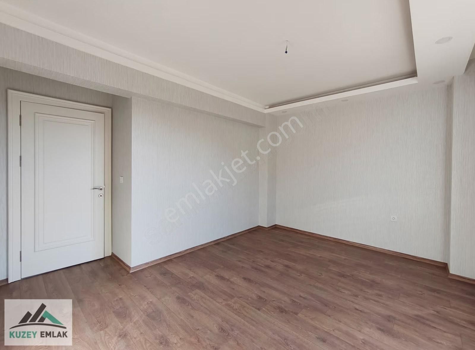 Kuzey Emlak'tan Birinci Sınıf Kalite Lüks Konforlu Geniş 4+1 - Görsel 3