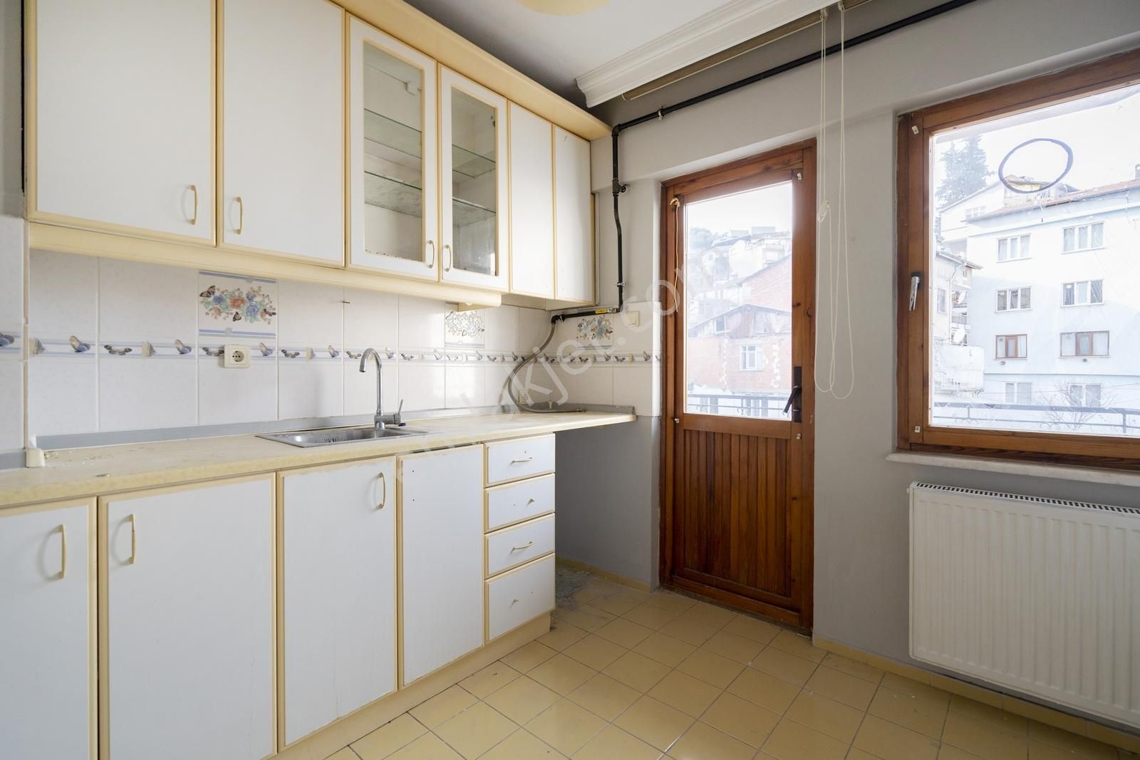 Bursa Çekirge Mahallesi Kiralık 3+1 Daire - Görsel 2