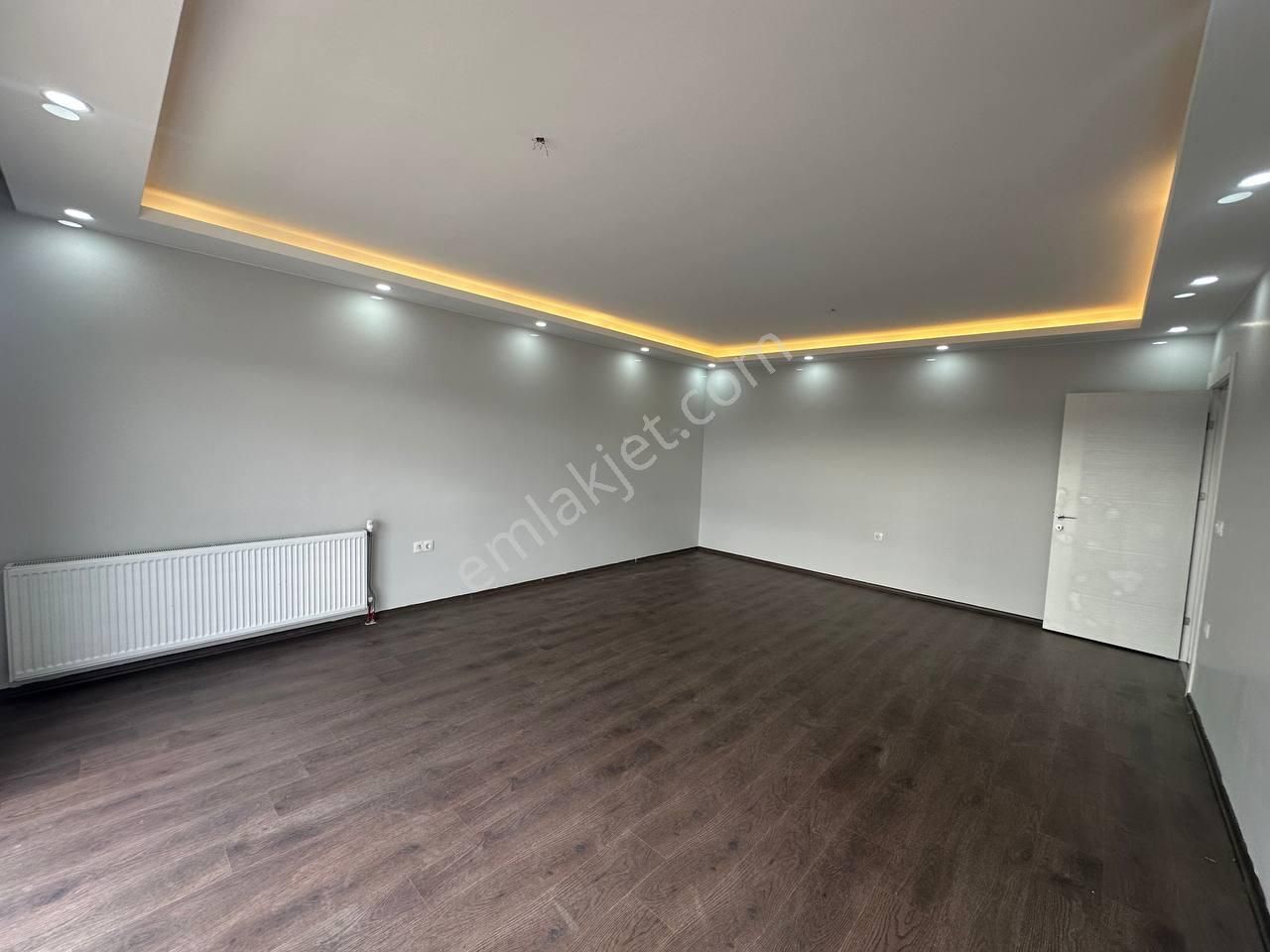 Derbent Mah. 160 M², 3+1, Ayyıldız Sitesi, 13.kat Kiralık Daire - Görsel 3