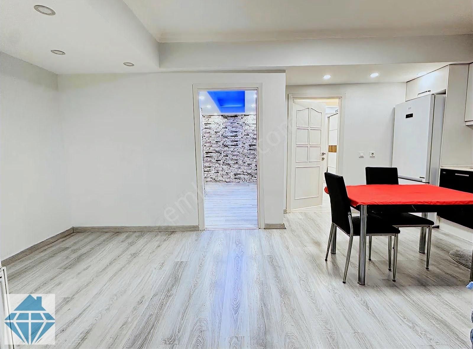 Ayazağa Merkezde Full Eşyalı 2 + 1 Yatırıma Uygun Daire - Görsel 12