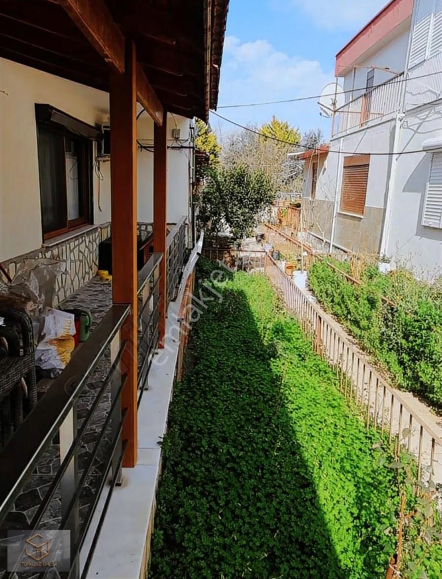 Yeni Foça'da Marina'ya Yakın Satılık Villa - Görsel 10