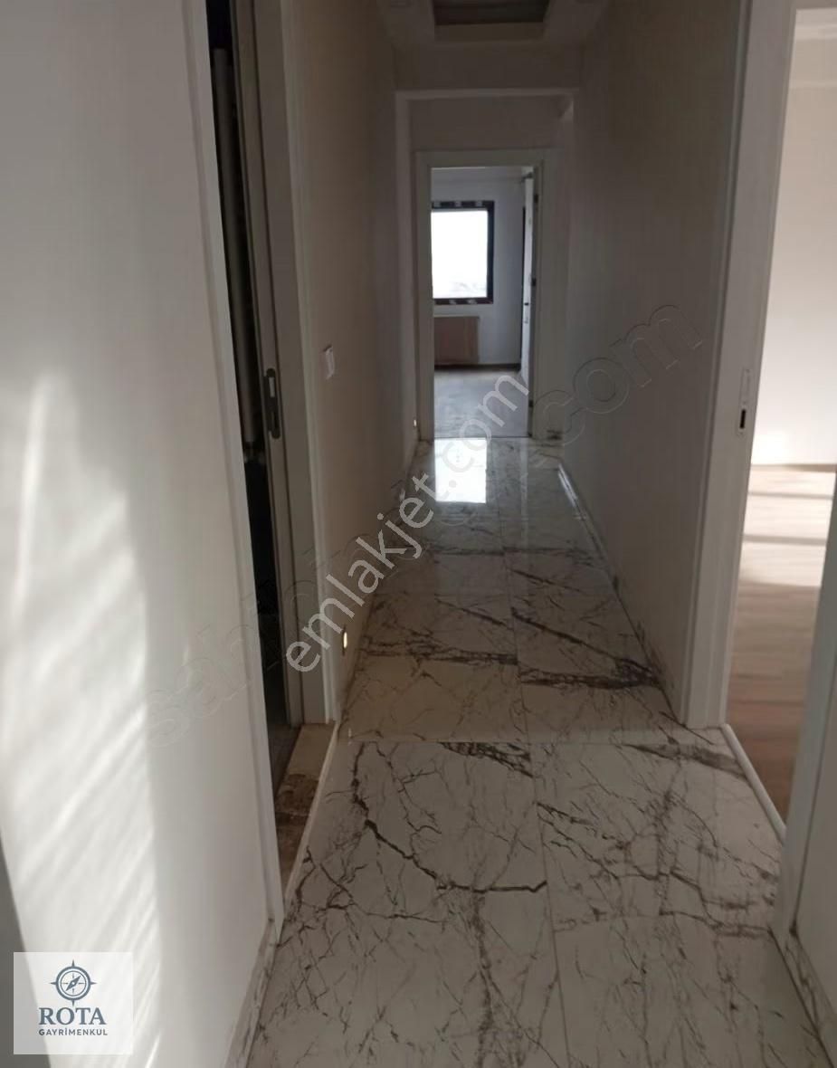 Rota Emlaktan İzmir Tire Toki Mah Satılık Daire - Görsel 8