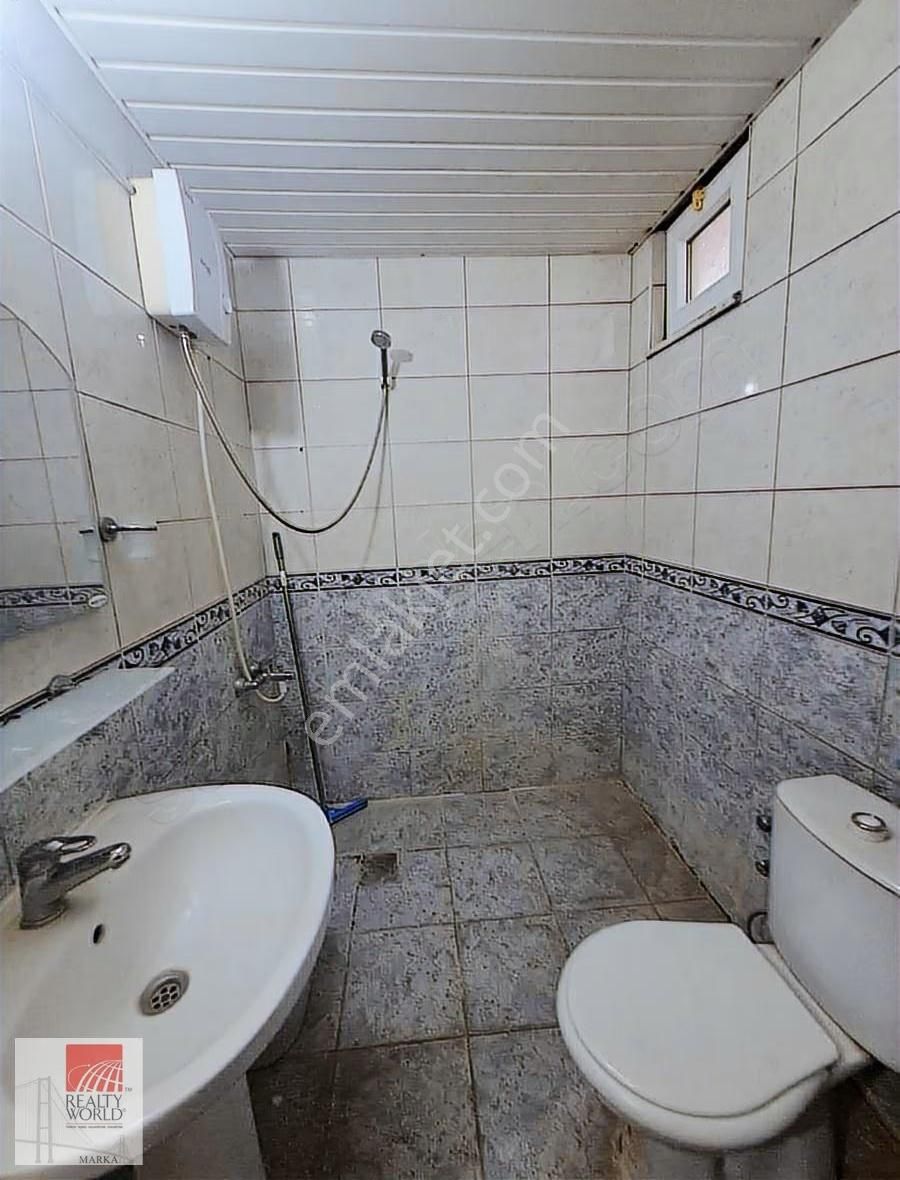 Antalya Etiler'de Cadde Üzeri Katta Eşyalı Kiralık 2+1 Daire - Görsel 15