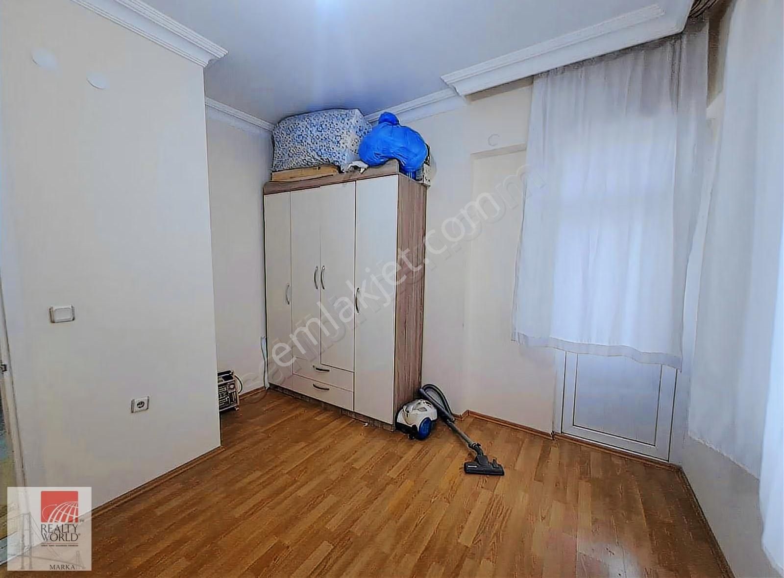 Antalya Etiler'de Cadde Üzeri Katta Eşyalı Kiralık 2+1 Daire - Görsel 23