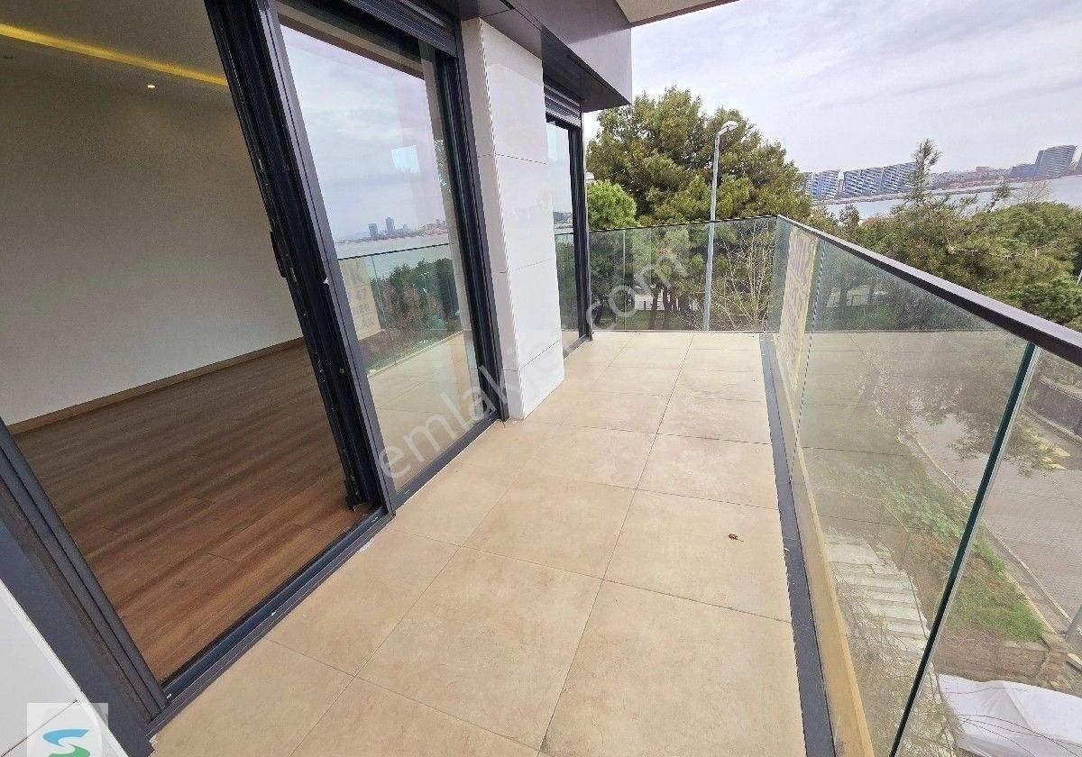 Yeşilyurtta Emsalsiz Full Deniz Ve Çamlık Manzaralı Özel Daire - Görsel 4