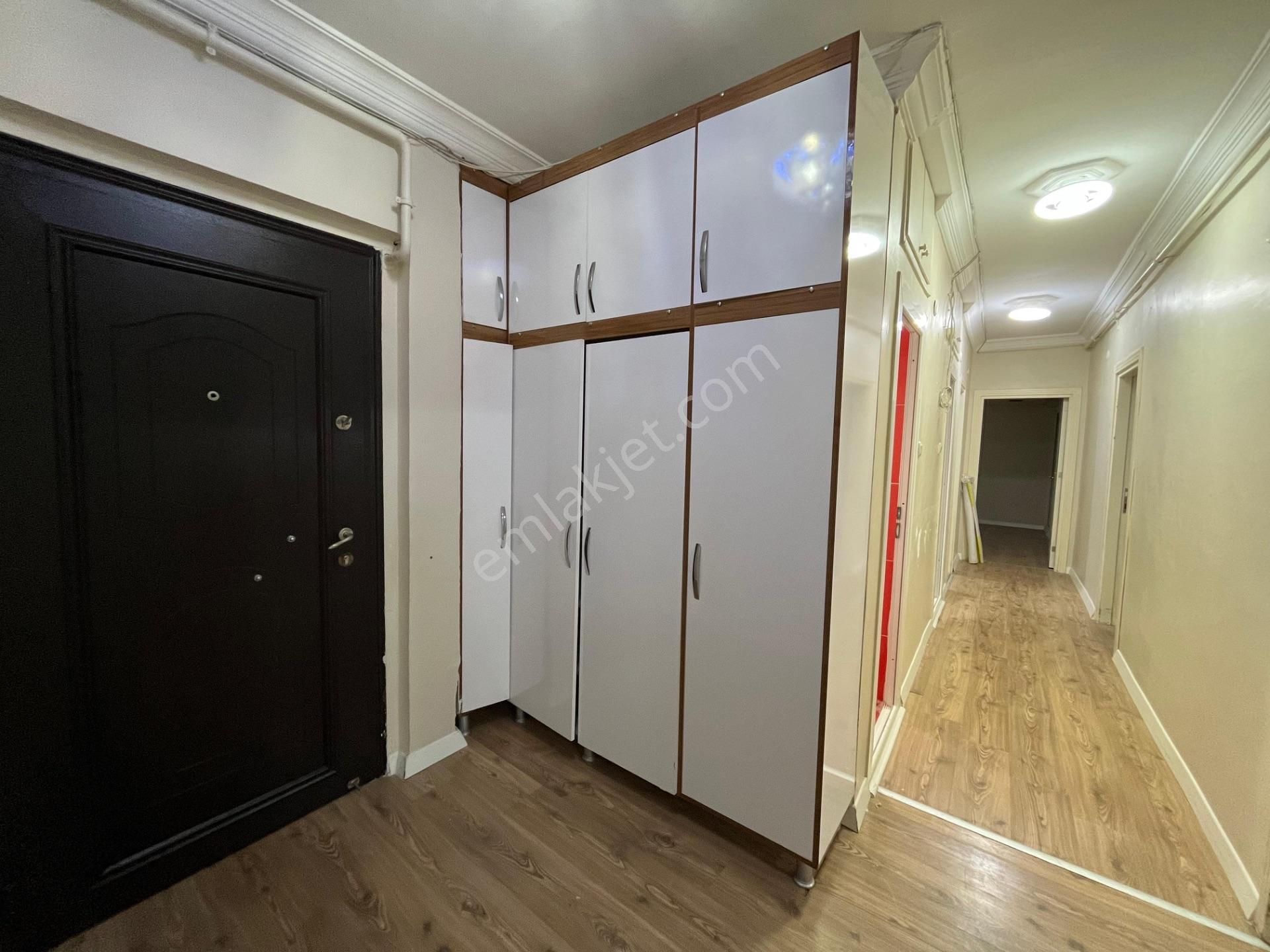 3+1 Güzelyalı 10-1katı Dgaz Kap.mutfak G.odası Geniş Kgb Cephe 185m2 Araç Takas Olur Hasarsız - Görsel 14