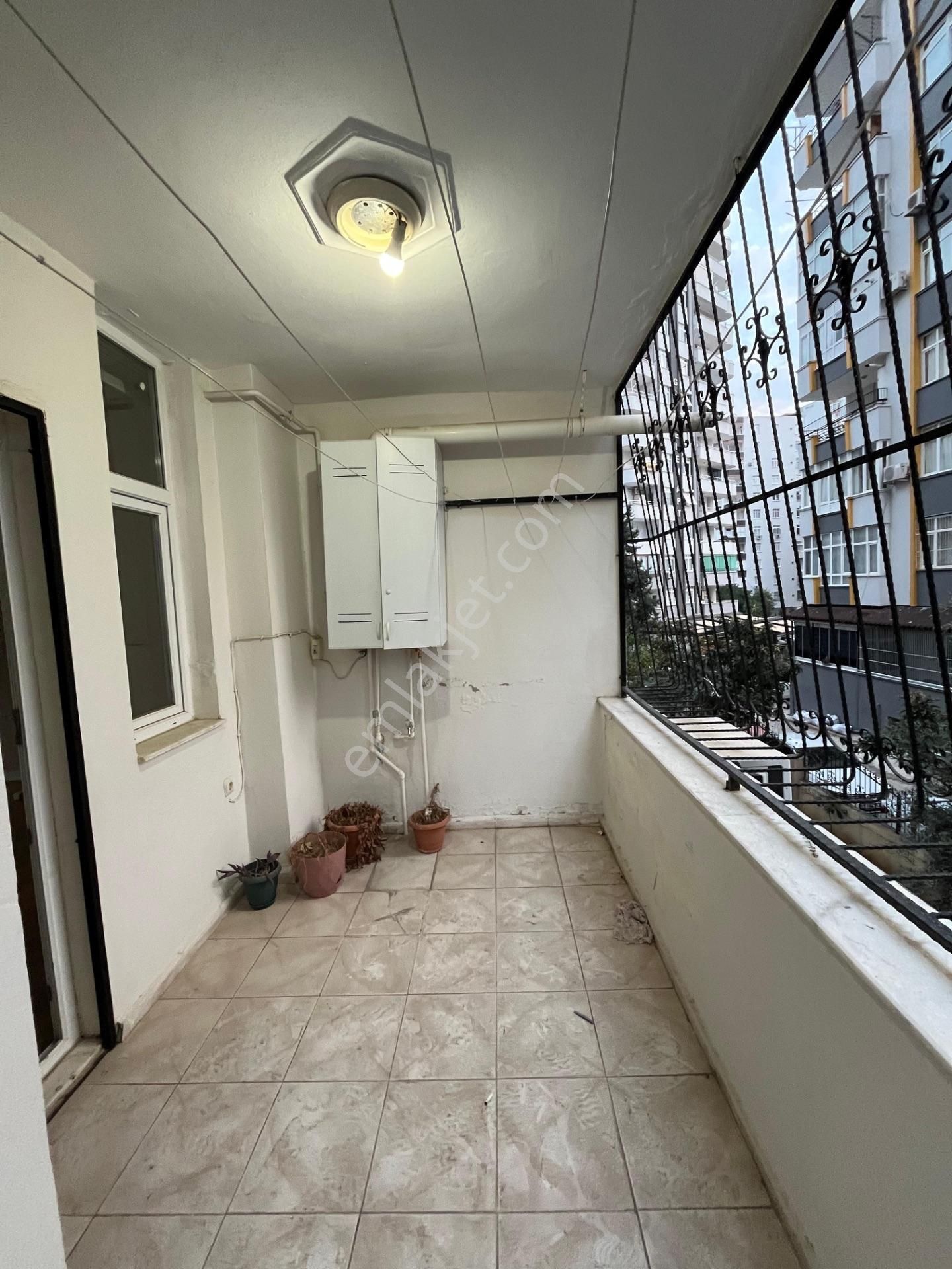 3+1 Güzelyalı 10-1katı Dgaz Kap.mutfak G.odası Geniş Kgb Cephe 185m2 Araç Takas Olur Hasarsız - Görsel 9