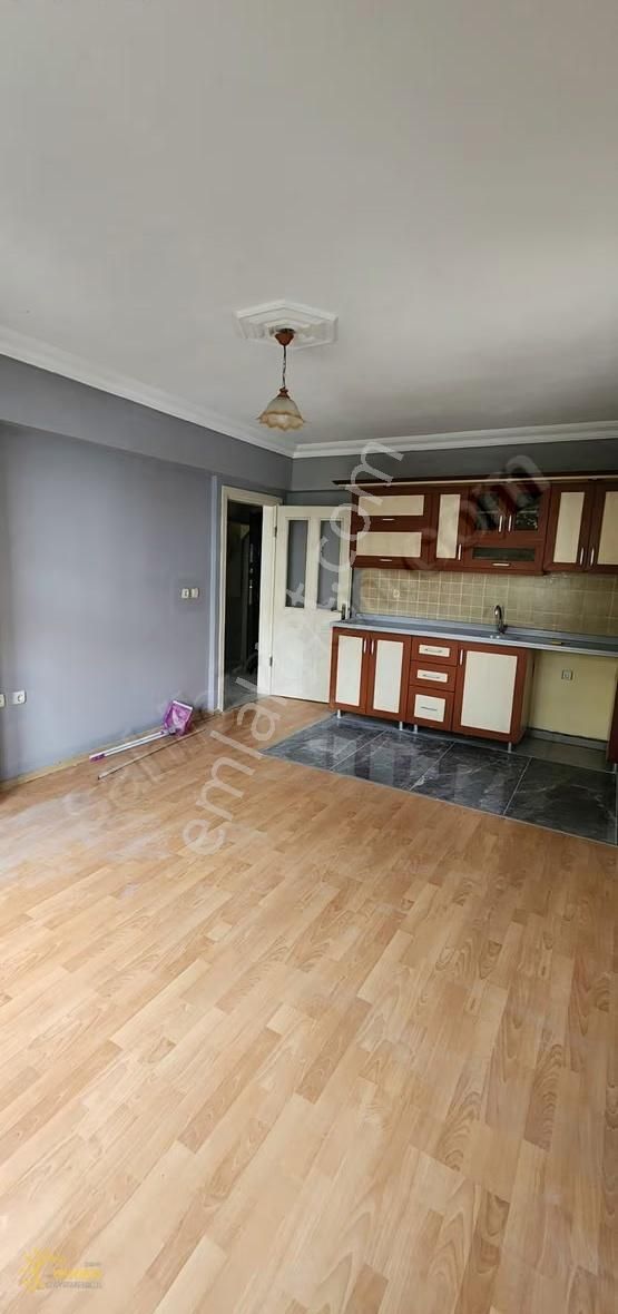 Didim Cumhuriyet Mahallesinde Sürekli Kiralık 2+1 Daire - Görsel 2