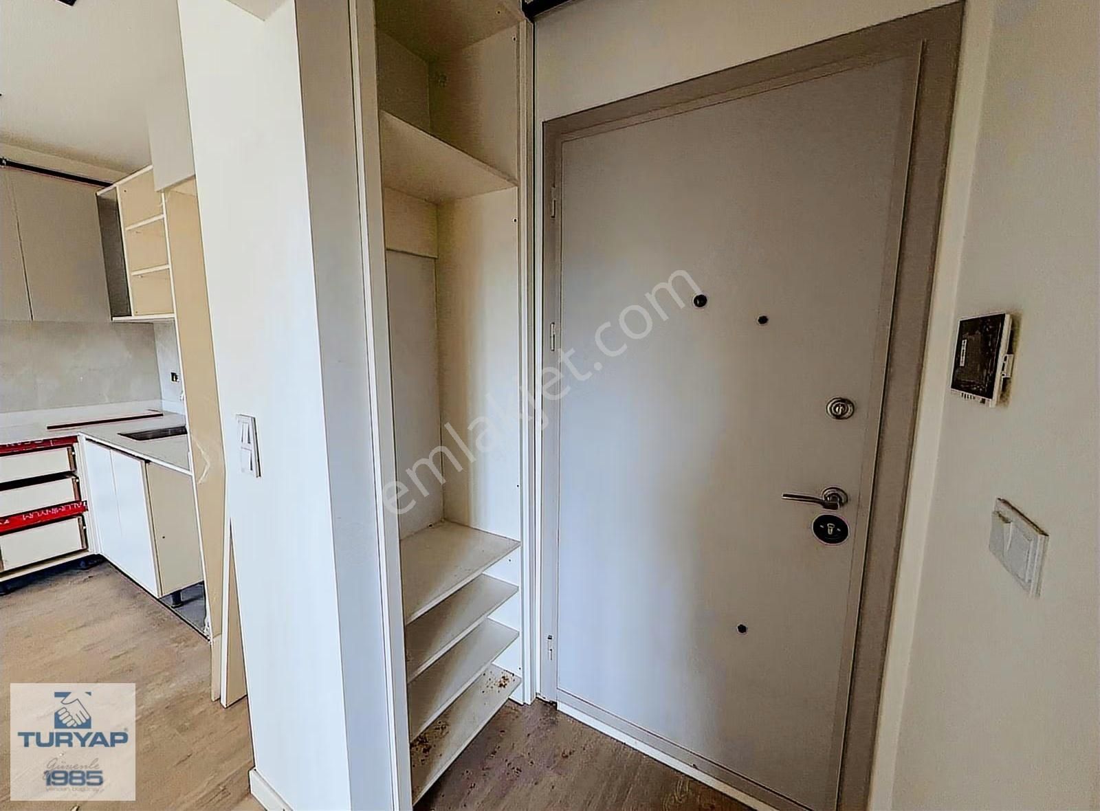 Green Kadıköy'de Kadı Caddesi'ne Cephe Satılık 1+1 Daire - Görsel 16