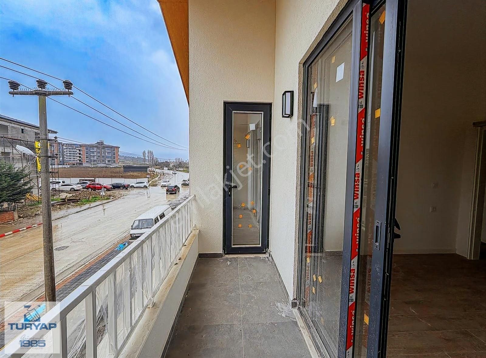 Green Kadıköy'de Kadı Caddesi'ne Cephe Satılık 1+1 Daire - Görsel 12