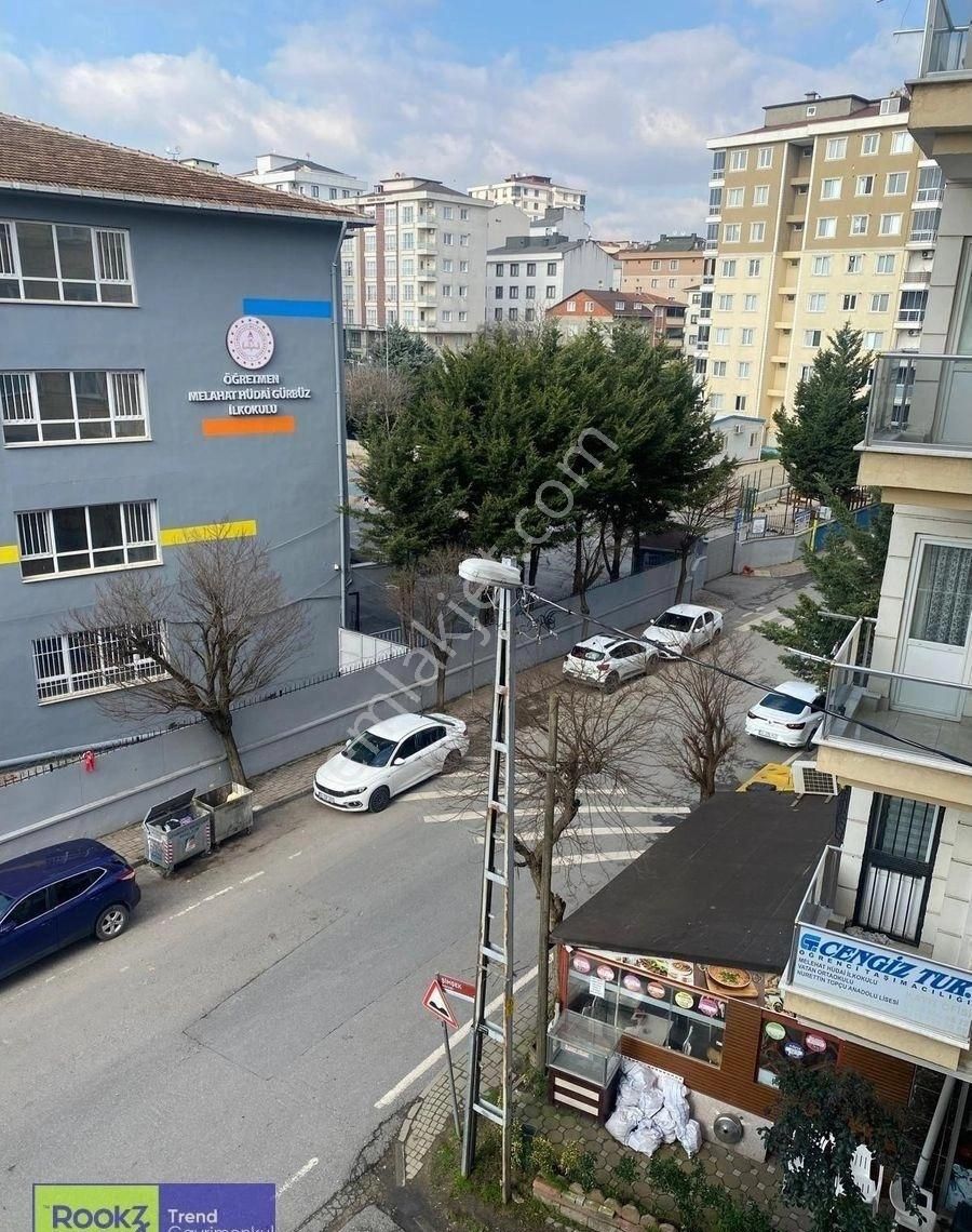 Çekmeköy'de Metro'ya Yakın Merkezi 2+1 Kiralık Daire - Görsel 9
