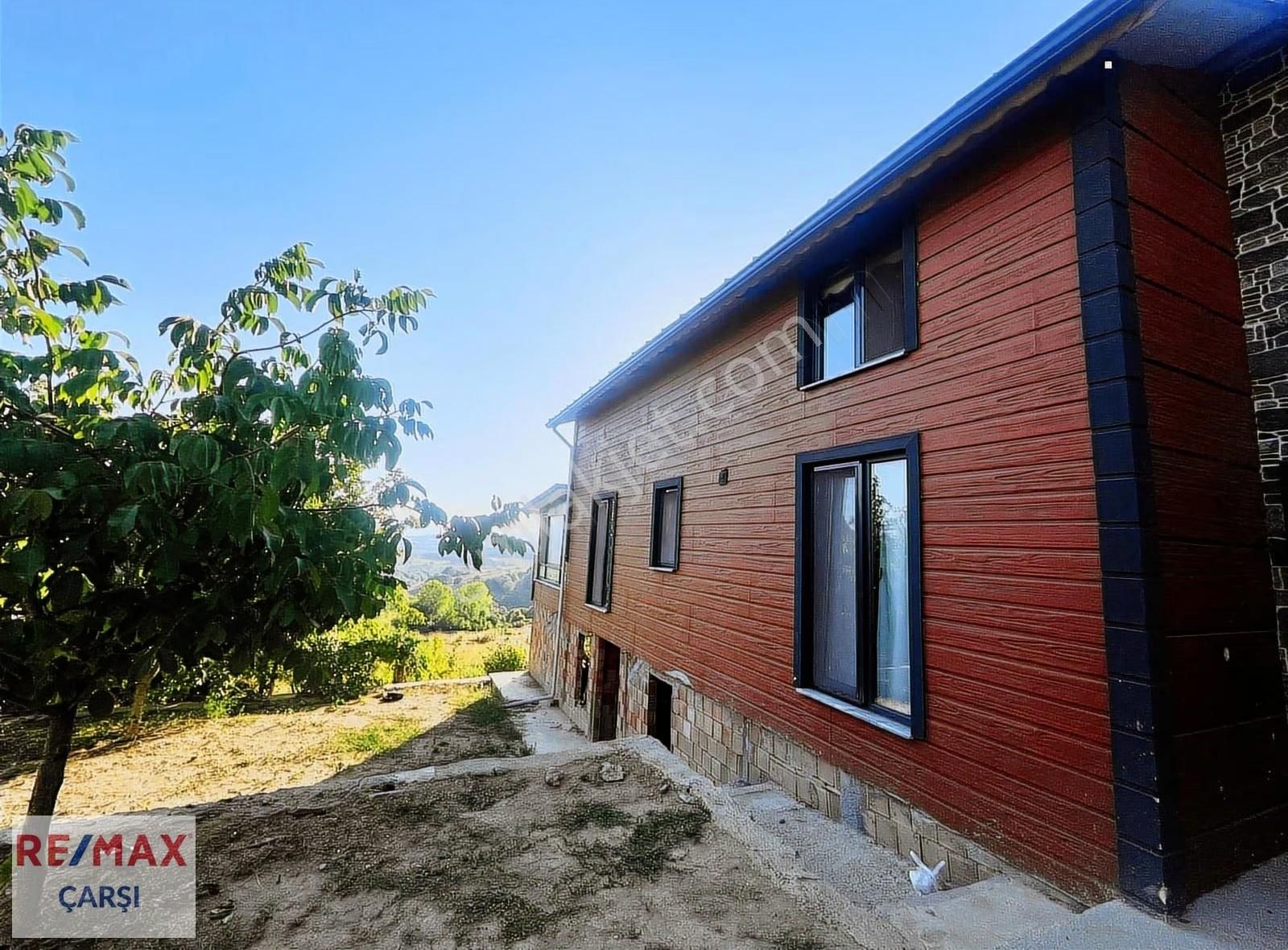 İzmit Gedikli Köyünde Geniş Arsasıyla Satılık 3+1 Müstakil Ev - Görsel 10