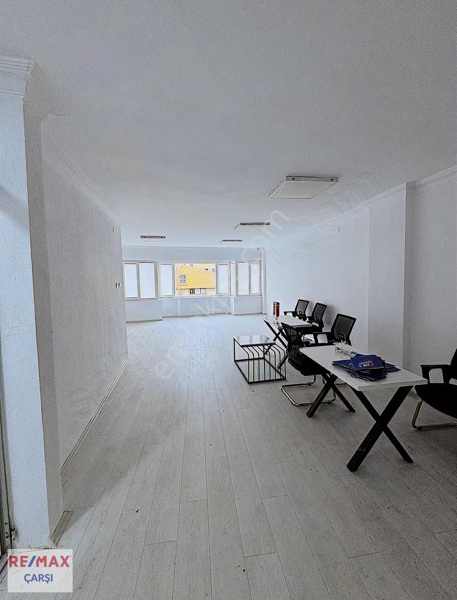 Çarşının En Prestijli Mağazası Devren Kiralık - Görsel 10
