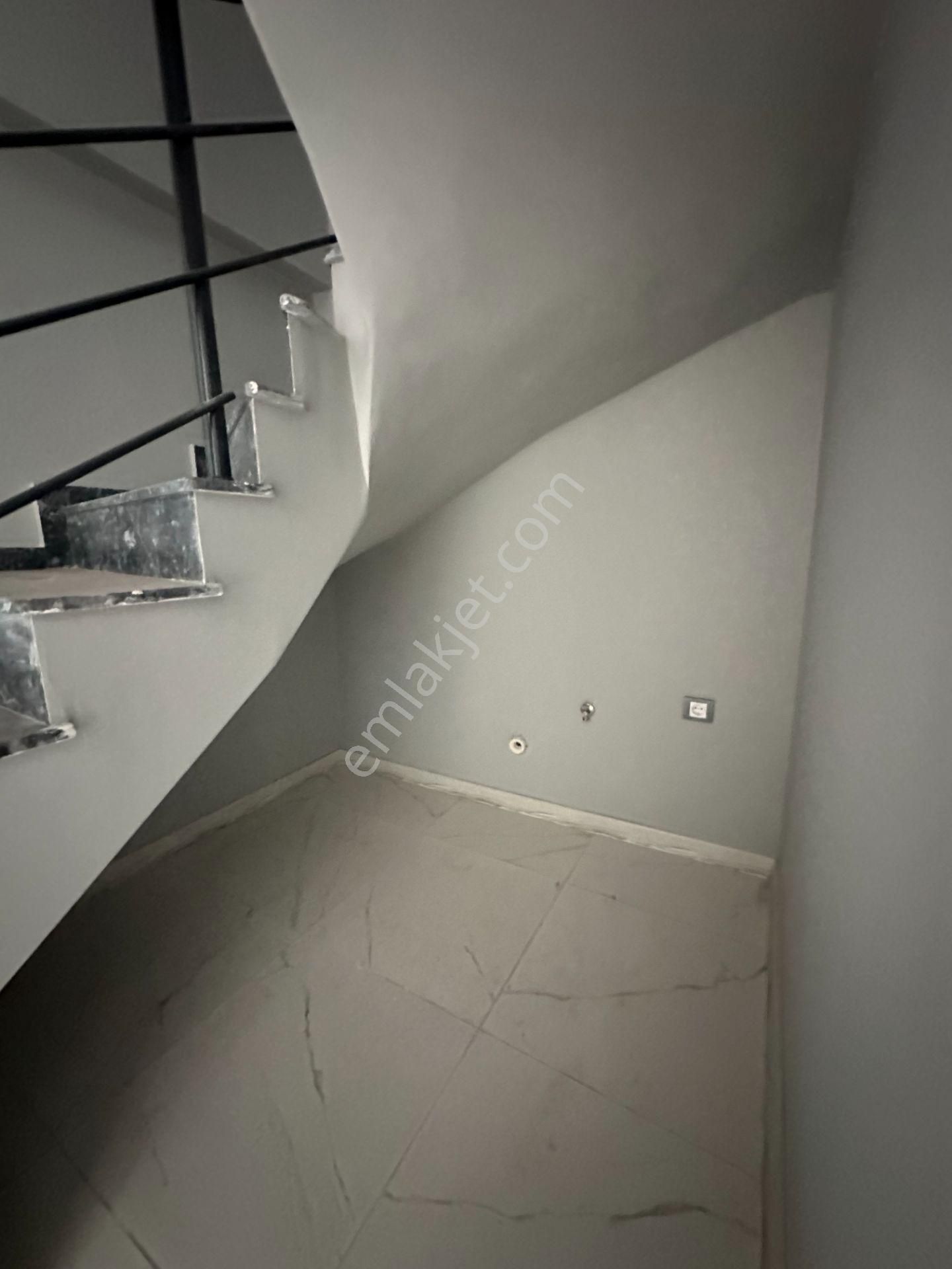 Ayyıldız Mah.de Sıfır Dubleks 2+0 Yerden Isıtmalı Kiralık Daire - Görsel 19