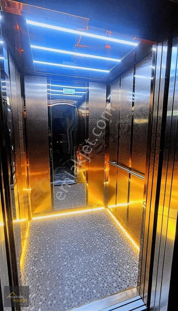 Mustafa Başyiğit Emlak'tan Uçaklı Park Karşısı 3+1 135 M2 - Görsel 19