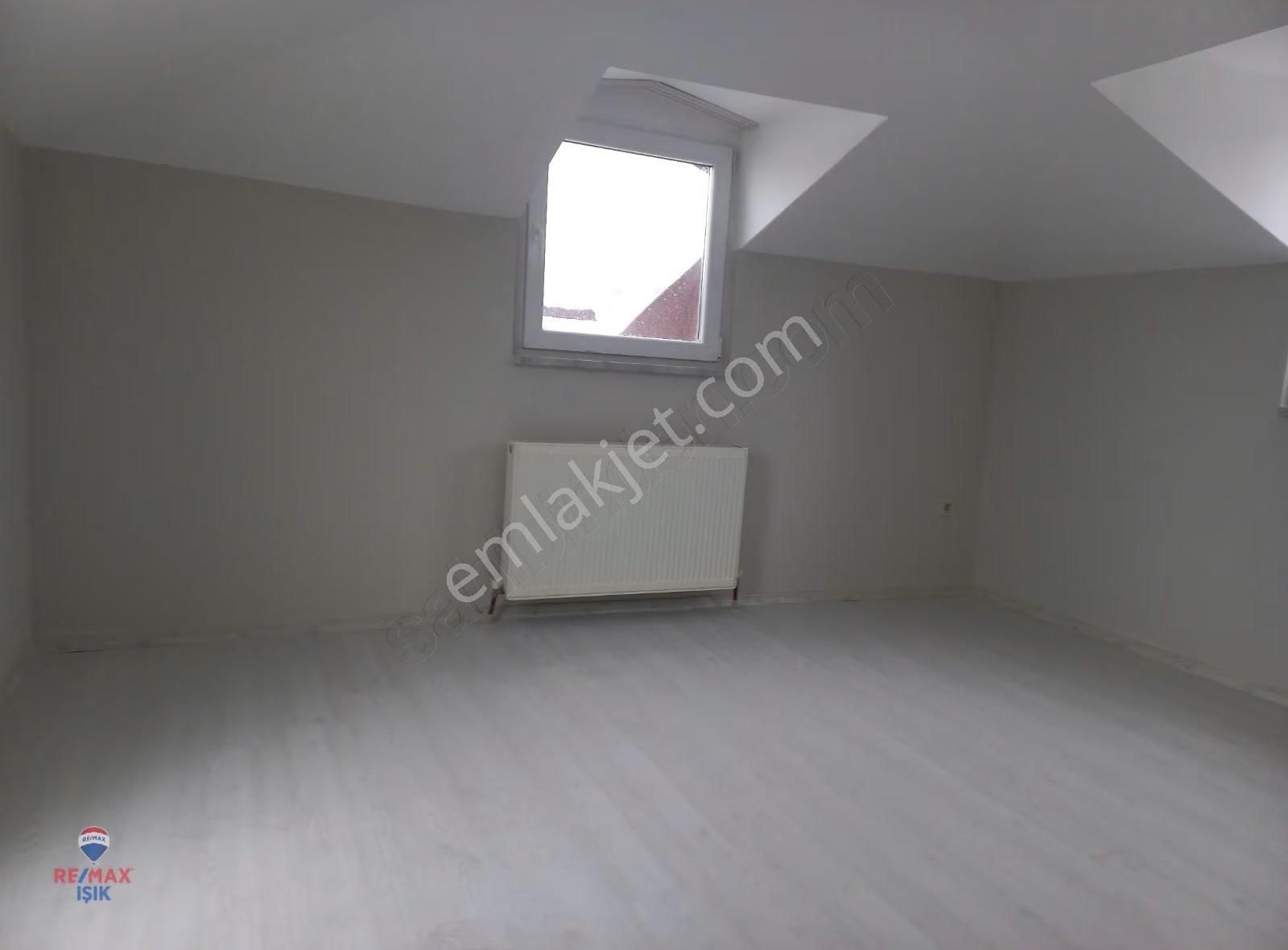 Osmangazi Mah.cadde Üzerinde 3+1 Sıfır Üst Dubleks Daire - Görsel 28