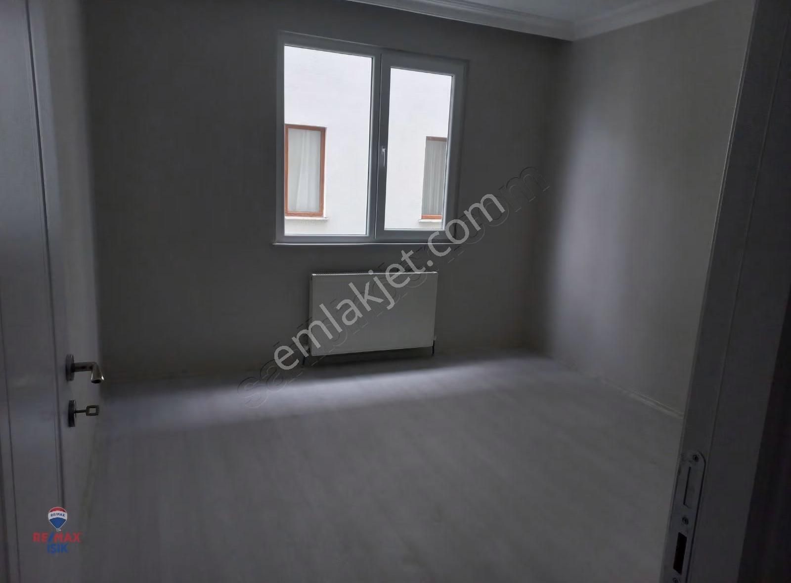 Osmangazi Mah.cadde Üzerinde 3+1 Sıfır Üst Dubleks Daire - Görsel 17