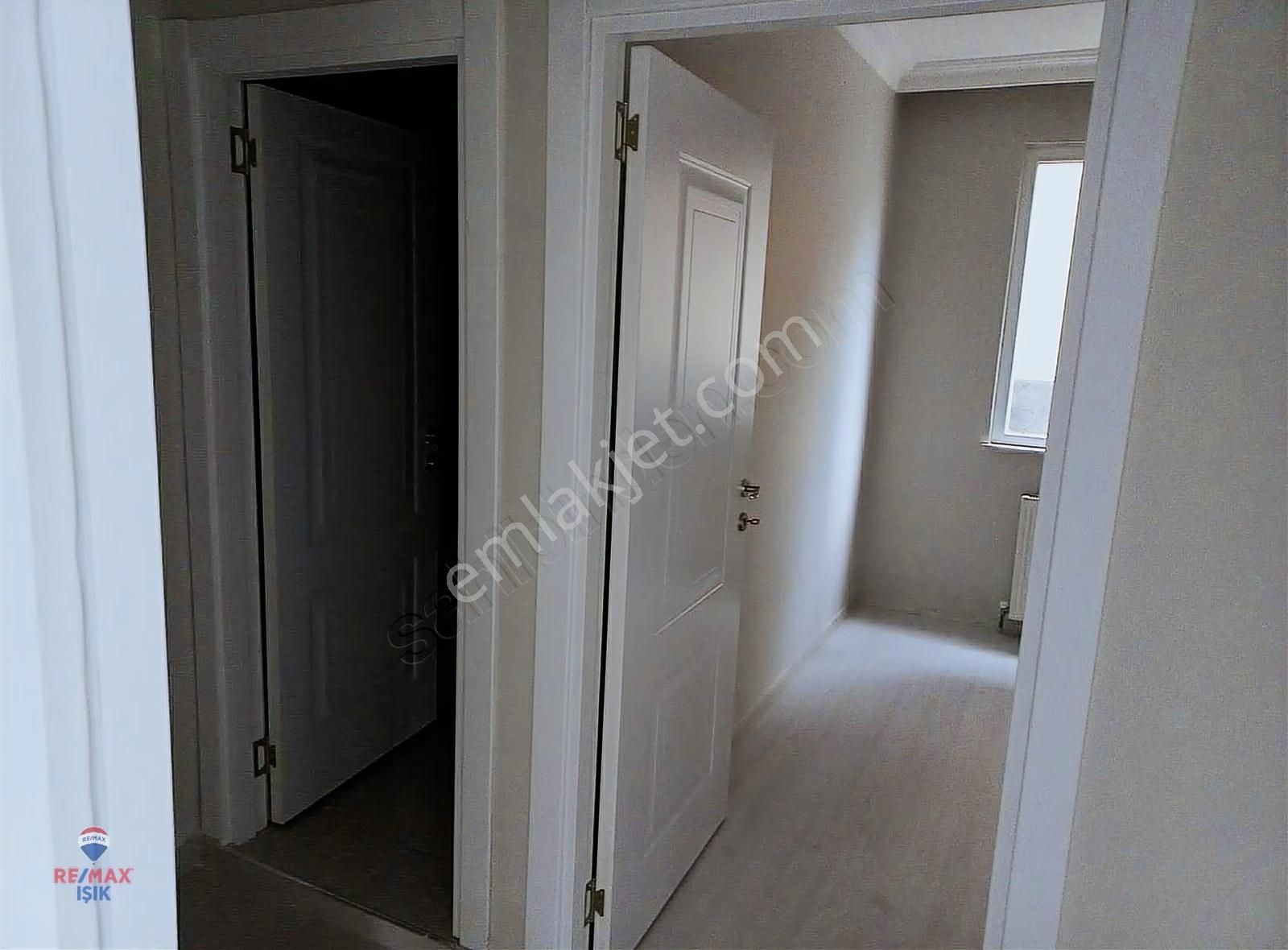 Osmangazi Mah.cadde Üzerinde 3+1 Sıfır Üst Dubleks Daire - Görsel 30