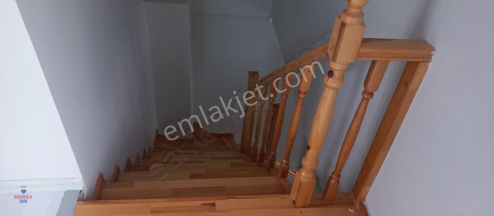 Osmangazi Mah.cadde Üzerinde 3+1 Sıfır Üst Dubleks Daire - Görsel 23