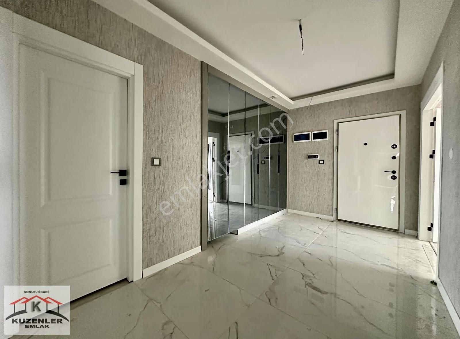Kuzenler Emlak'tan Fatih Mah Site İçinde 4+1 Hesaplı Daireler - Görsel 9