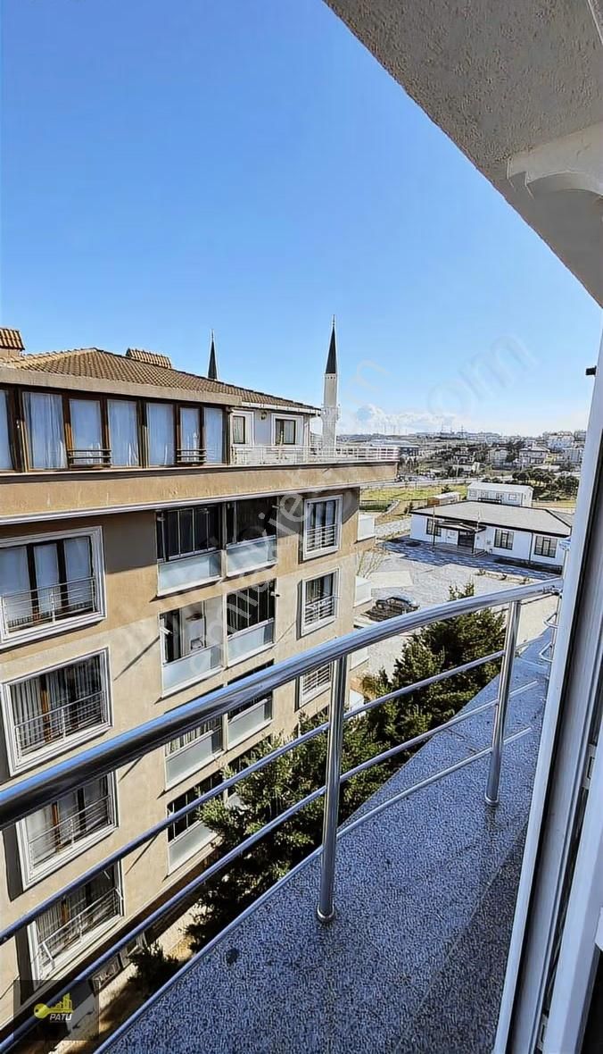 Patu Emlak'tan Ferhatpaşa Konakları'nda Kiralık 4+1 Daire - Görsel 3