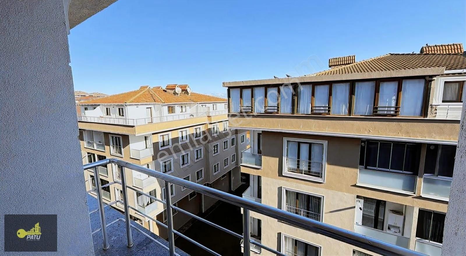 Patu Emlak'tan Ferhatpaşa Konakları'nda Kiralık 4+1 Daire - Görsel 12