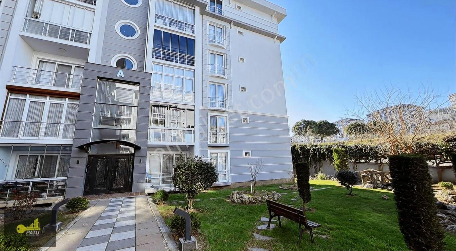 Patu Emlak'tan Ferhatpaşa Konakları'nda Kiralık 4+1 Daire - Görsel 16