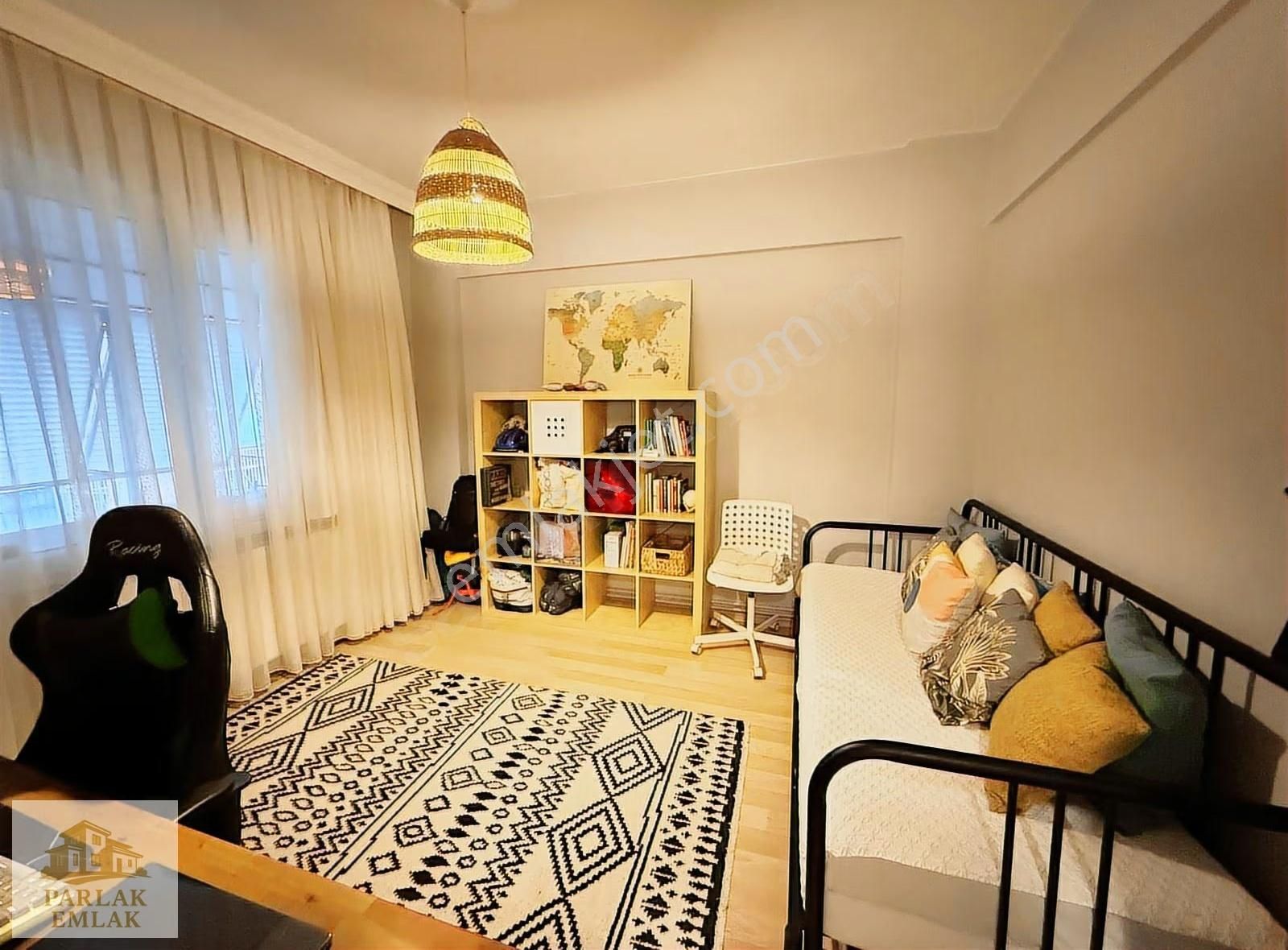 Parlak'tan Üsküdar Merkez^de 3+1 Geniş Avantajlı Ara Kat Daire^^ - Görsel 24