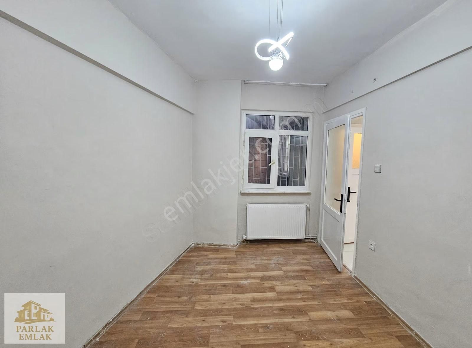 Parlak ' Dan Üsküdar Merkeze Yakın 2+1 *boş* Acil Fırsat Daire - Görsel 3