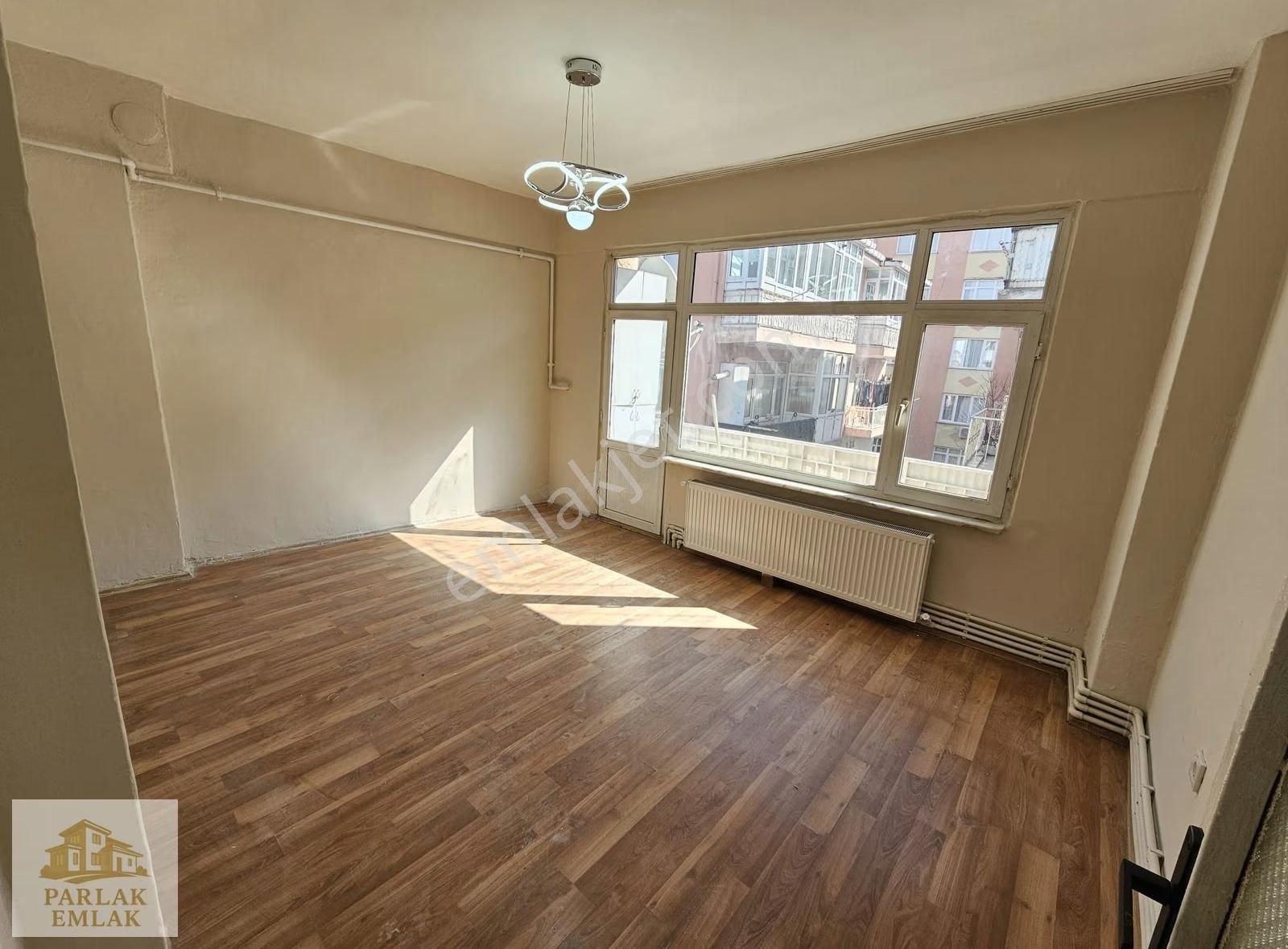 Parlak ' Dan Üsküdar Merkeze Yakın 2+1 *boş* Acil Fırsat Daire - Görsel 17